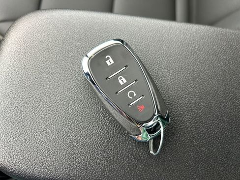 New 2026 Chevrolet Trax ACTIV w/ Sunroof Package image 33