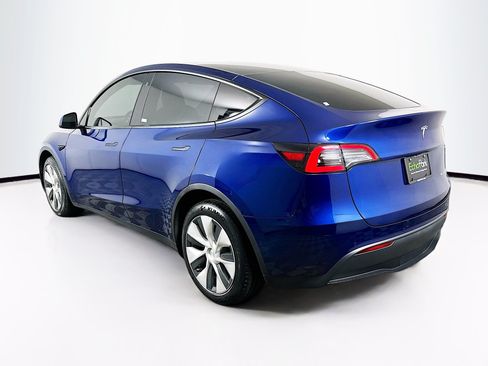 Used 2022 Tesla Model Y Long Range AWD/4WD image 5