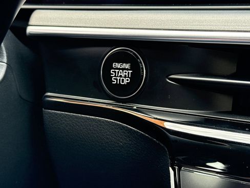 Used 2025 Kia K5 GT-Line image 32