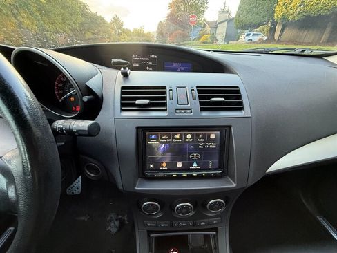 Used 2012 MAZDA MAZDA3 Touring w/ Mazdaspeed Tech Pkg FWD image 16