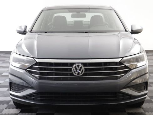 Used 2021 Volkswagen Jetta SE FWD image 21