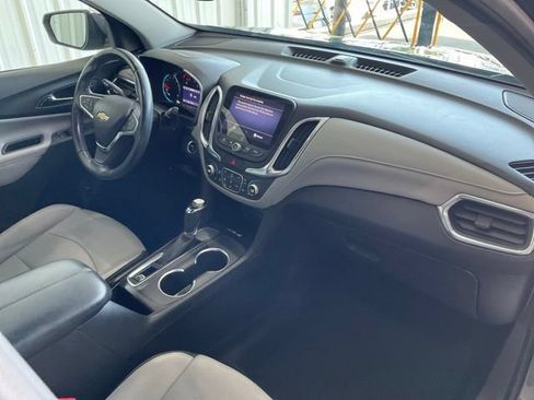 Used 2019 Chevrolet Equinox Premier FWD image 22