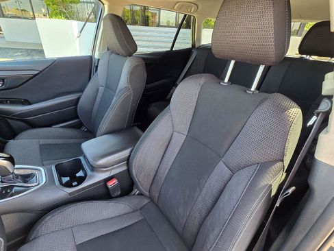 Used 2023 Subaru Outback Premium AWD/4WD image 31