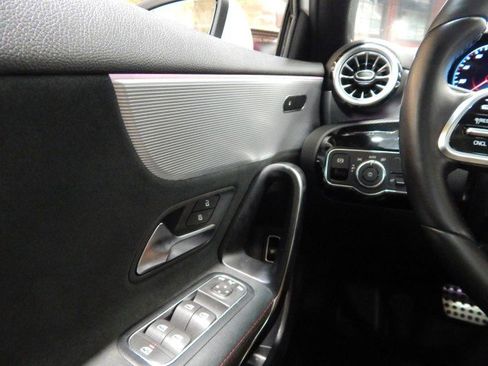 Used 2022 Mercedes-Benz A 220 4MATIC image 24