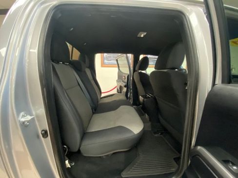 Used 2021 Toyota Tacoma TRD Sport RWD image 17