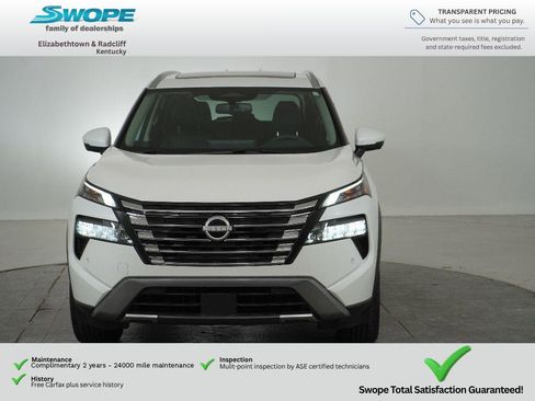 Used 2025 Nissan Rogue SL w/ Tech Package FWD image 9