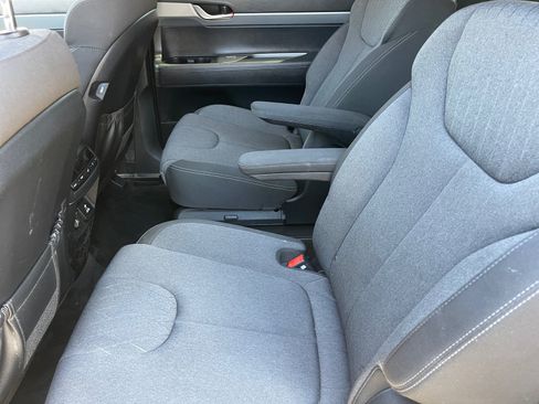 Used 2022 Hyundai Palisade SEL w/ Convenience Package FWD image 17