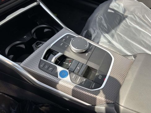 New 2026 BMW i4 xDrive40i AWD/4WD image 15