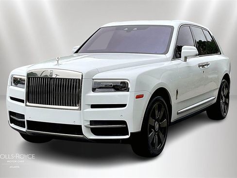 Certified 2022 Rolls-Royce Cullinan image 1