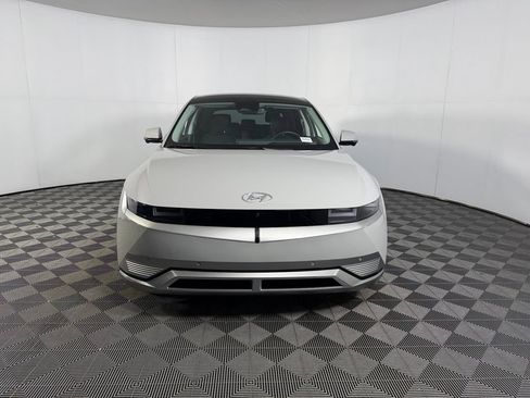 Used 2023 Hyundai Ioniq 5 Limited AWD/4WD image 5