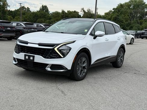 Used 2023 Kia Sportage SX FWD image 3