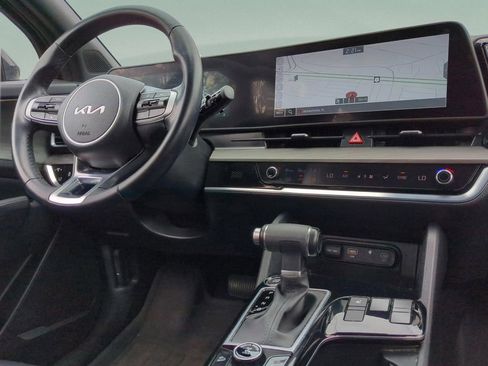 Used 2024 Kia Sportage X-Line w/ X-Line Premium Package AWD/4WD image 17