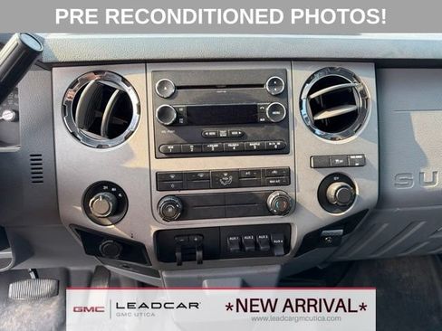 Used 2015 Ford F250 XLT w/ XLT Premium Package AWD/4WD image 19