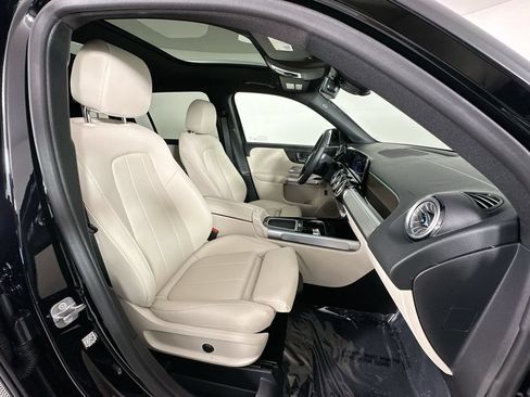 Used 2026 Mercedes-Benz GLB 250 image 27