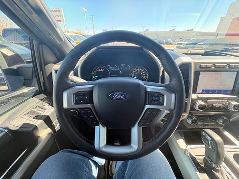 Used 2020 Ford F150 Lariat w/ Equipment Group 502A Luxury image 19