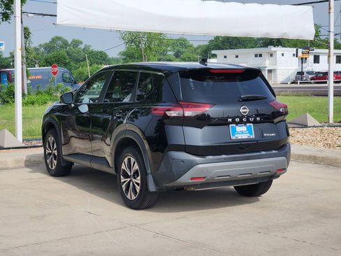 Used 2023 Nissan Rogue SV AWD/4WD image 7