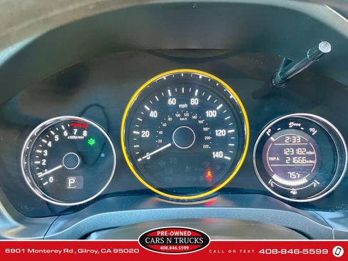 Used 2017 Honda HR-V EX image 18