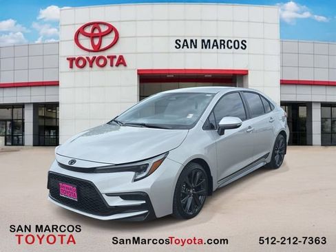 Used 2024 Toyota Corolla SE image 1