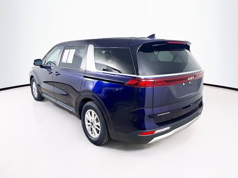 Used 2024 Kia Carnival LX image 30