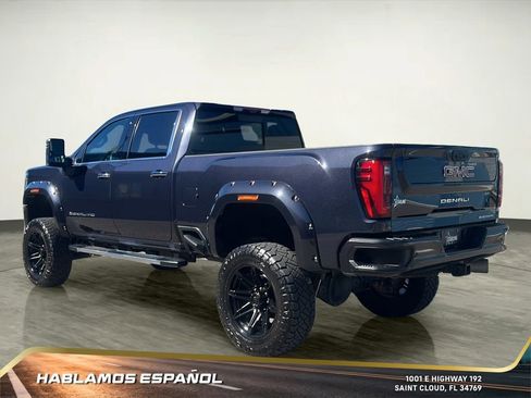 Used 2024 GMC Sierra 2500 Denali w/ Denali Reserve Package image 4