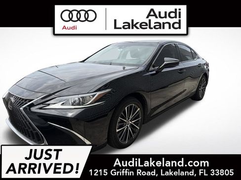 Used 2024 Lexus ES 300h w/ Premium Package FWD image 1