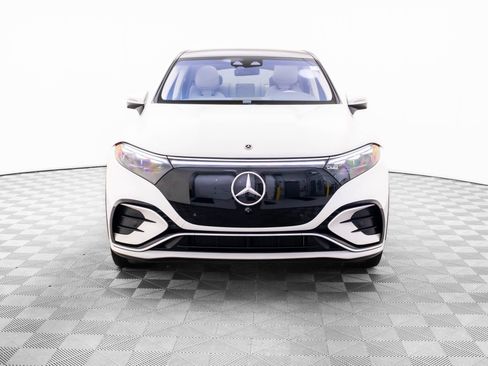 Used 2023 Mercedes-Benz EQS 580 4MATIC SUV image 8