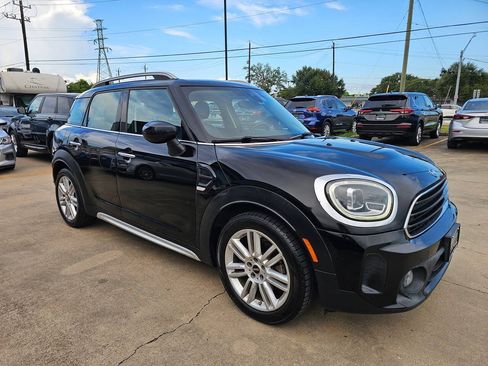 Used 2022 MINI Cooper Countryman FWD image 3