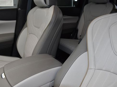 New 2026 INFINITI QX60 Autograph w/ Dark Cargo Package image 14