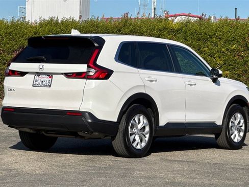Certified 2025 Honda CR-V LX image 4