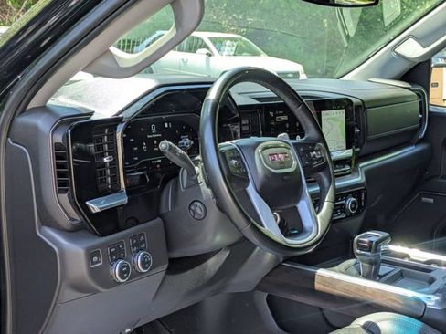 Certified 2023 GMC Sierra 1500 SLT w/ SLT Premium Package AWD/4WD image 14