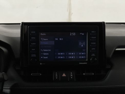 Used 2021 Toyota RAV4 XLE Premium AWD/4WD image 18