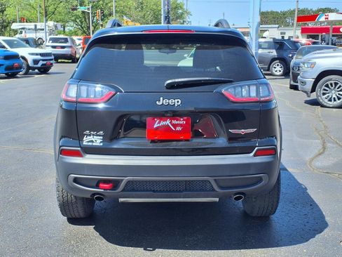 Used 2020 Jeep Cherokee Trailhawk w/ Cold Weather Group AWD/4WD image 5
