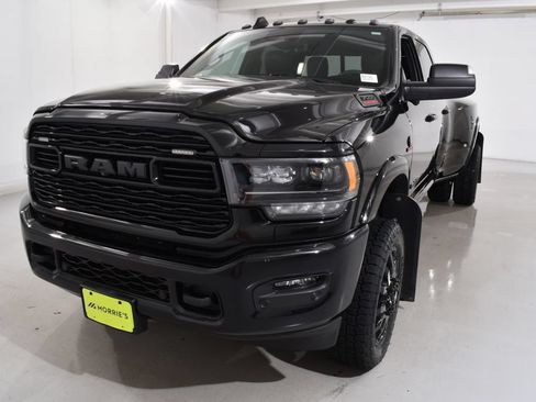 Used 2021 RAM 3500 Limited AWD/4WD image 2