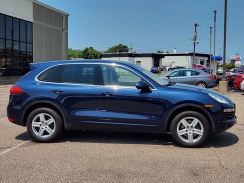 Used 2014 Porsche Cayenne AWD/4WD image 11