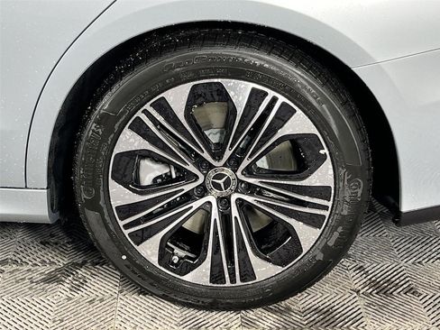 New 2026 Mercedes-Benz E 450 4MATIC Sedan image 31