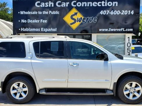 Used 2014 Nissan Armada SV AWD/4WD image 6