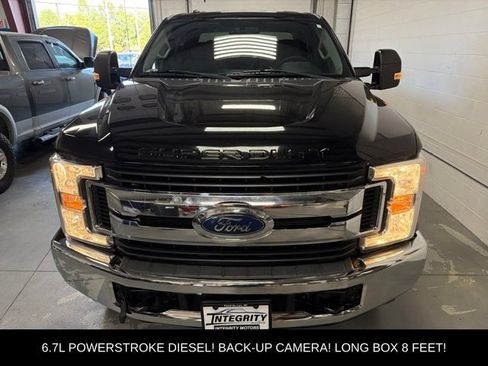 Used 2017 Ford F250 XLT AWD/4WD image 3