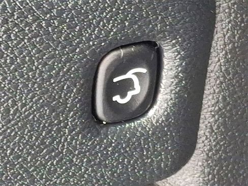 Used 2022 Dodge Durango R/T image 32