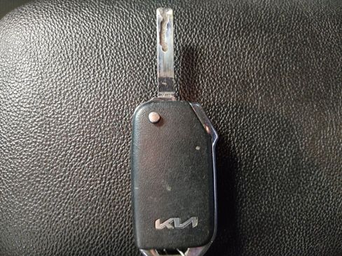 Used 2023 Kia Forte LXS FWD image 32