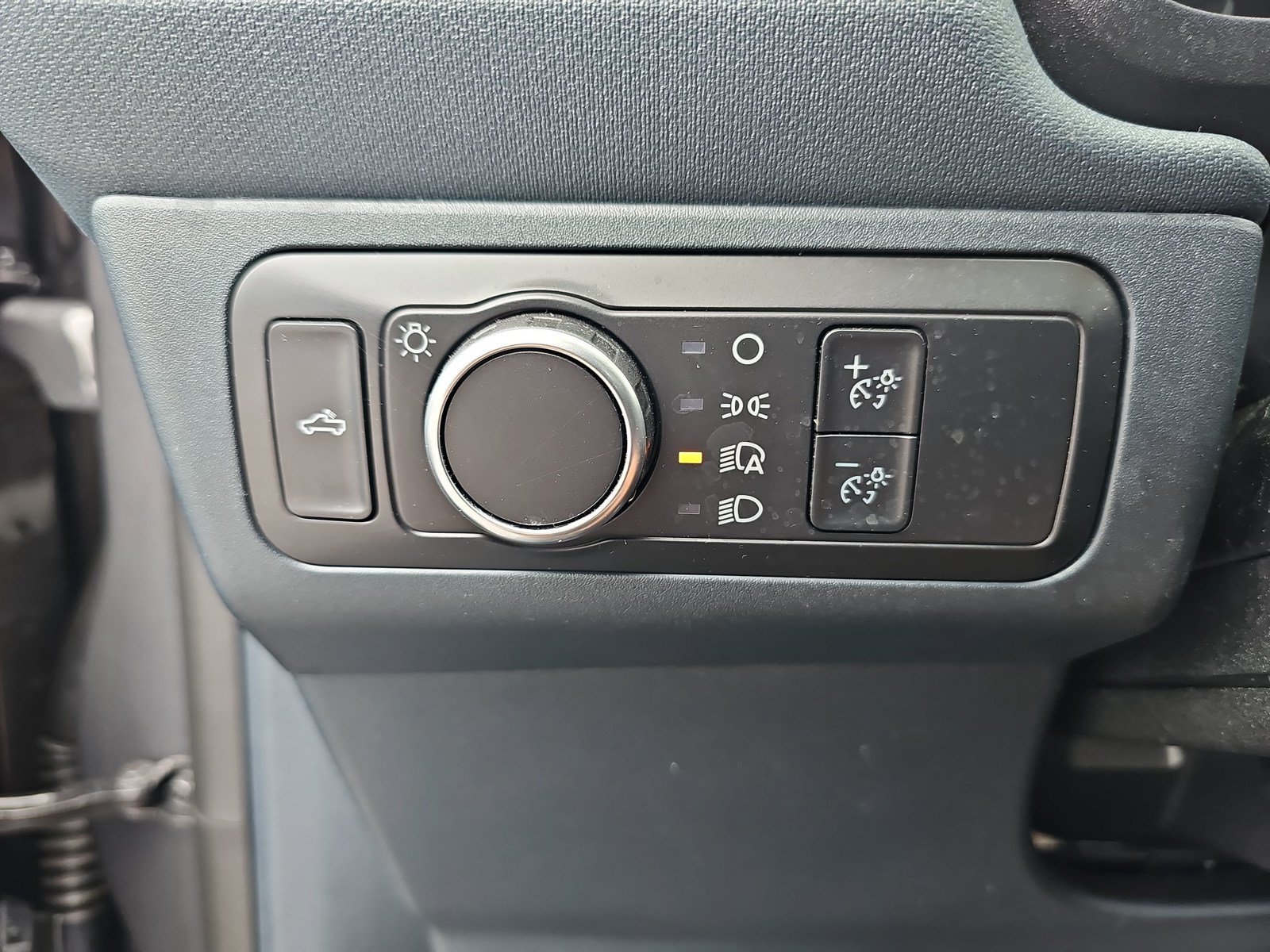Used 2022 Ford Maverick XLT FWD image 32