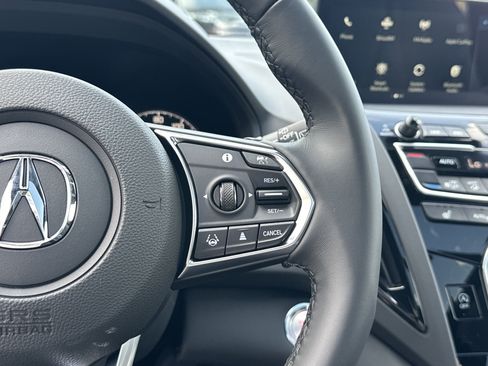 New 2025 Acura RDX SH-AWD image 18