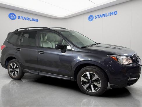 Used 2017 Subaru Forester 2.5i Premium w/ All-Weather Package AWD/4WD image 12