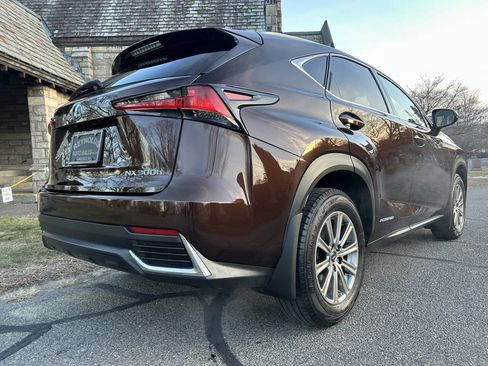 Used 2019 Lexus NX 300h AWD w/ Comfort Package image 17