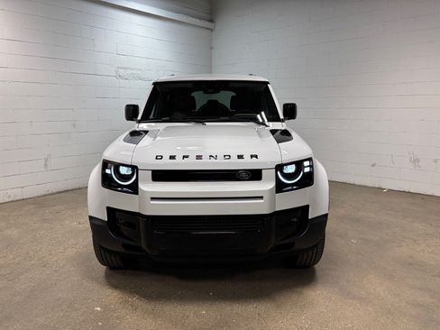 New 2026 Land Rover Defender 110 S AWD/4WD image 3