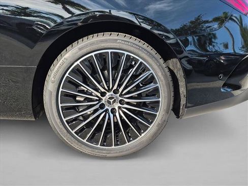 New 2026 Mercedes-Benz CLE 300 4MATIC Coupe image 9