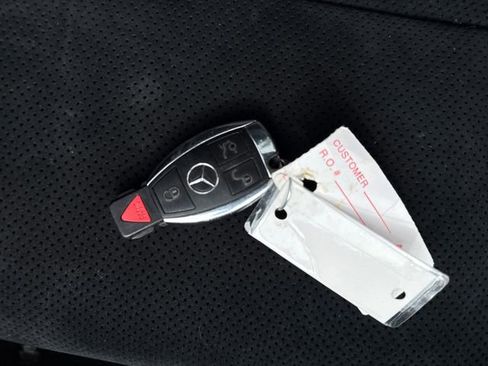 Used 2015 Mercedes-Benz C 300 4MATIC Sedan image 27