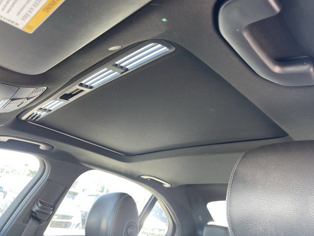 Used 2019 Mercedes-Benz C 300 Sedan image 21
