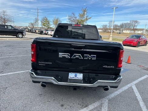 Used 2025 RAM 1500 Laramie image 25