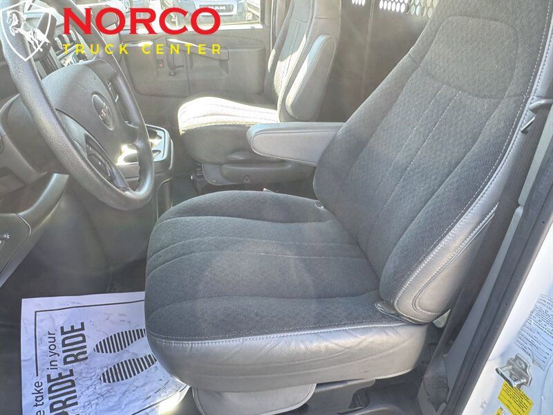 Used 2023 GMC Savana 2500 w/ Driver Convenience Package RWD image 20