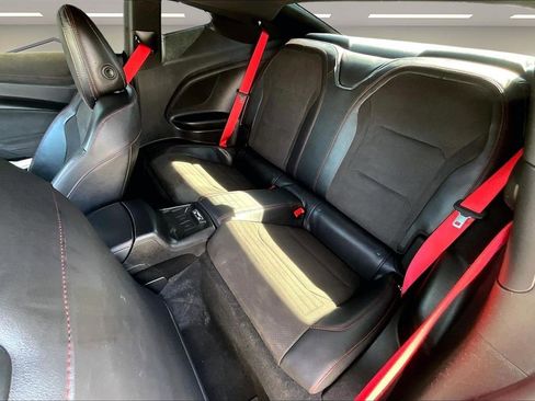Used 2018 Chevrolet Camaro ZL1 RWD image 22